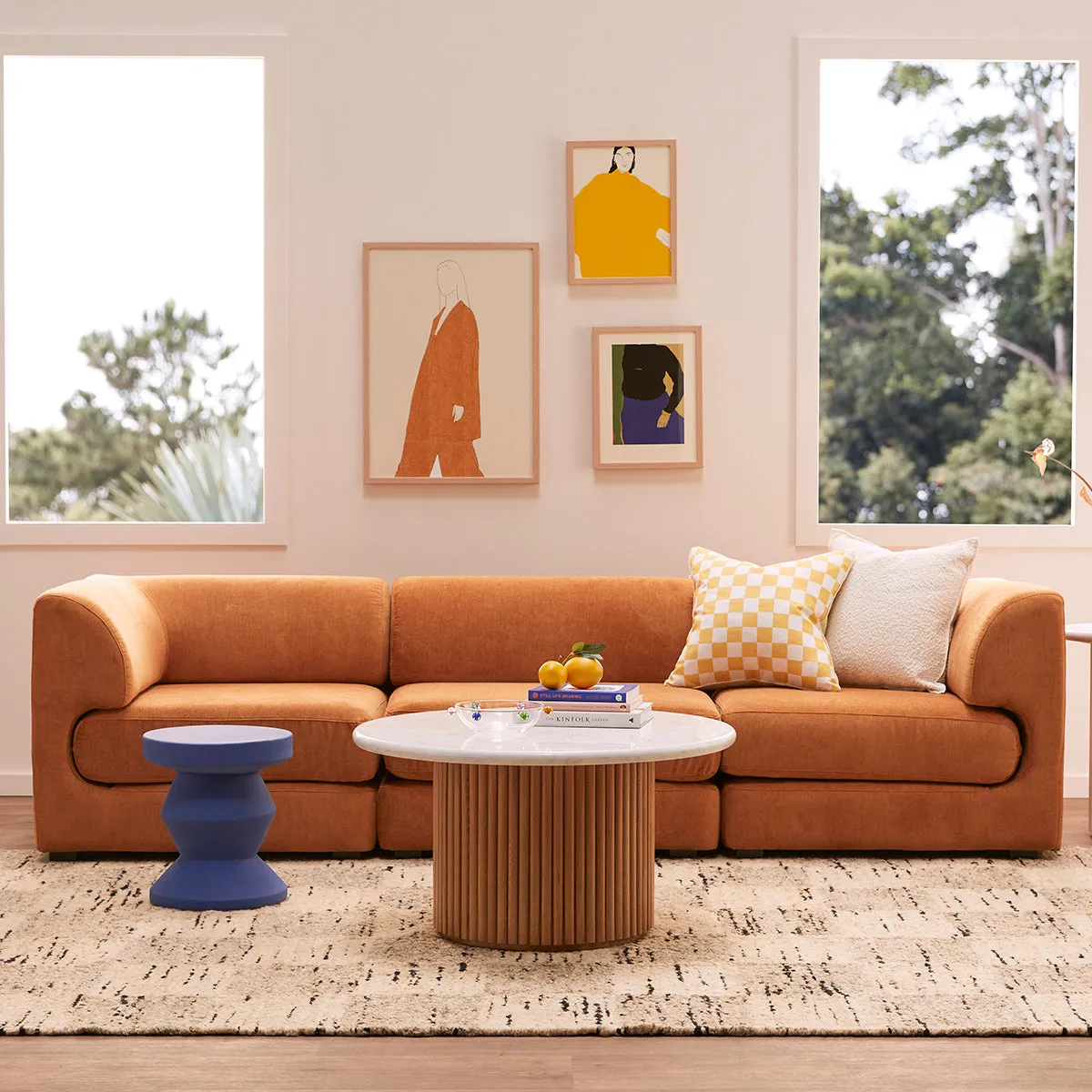 Pedestal Side Table (Vivid Blue)