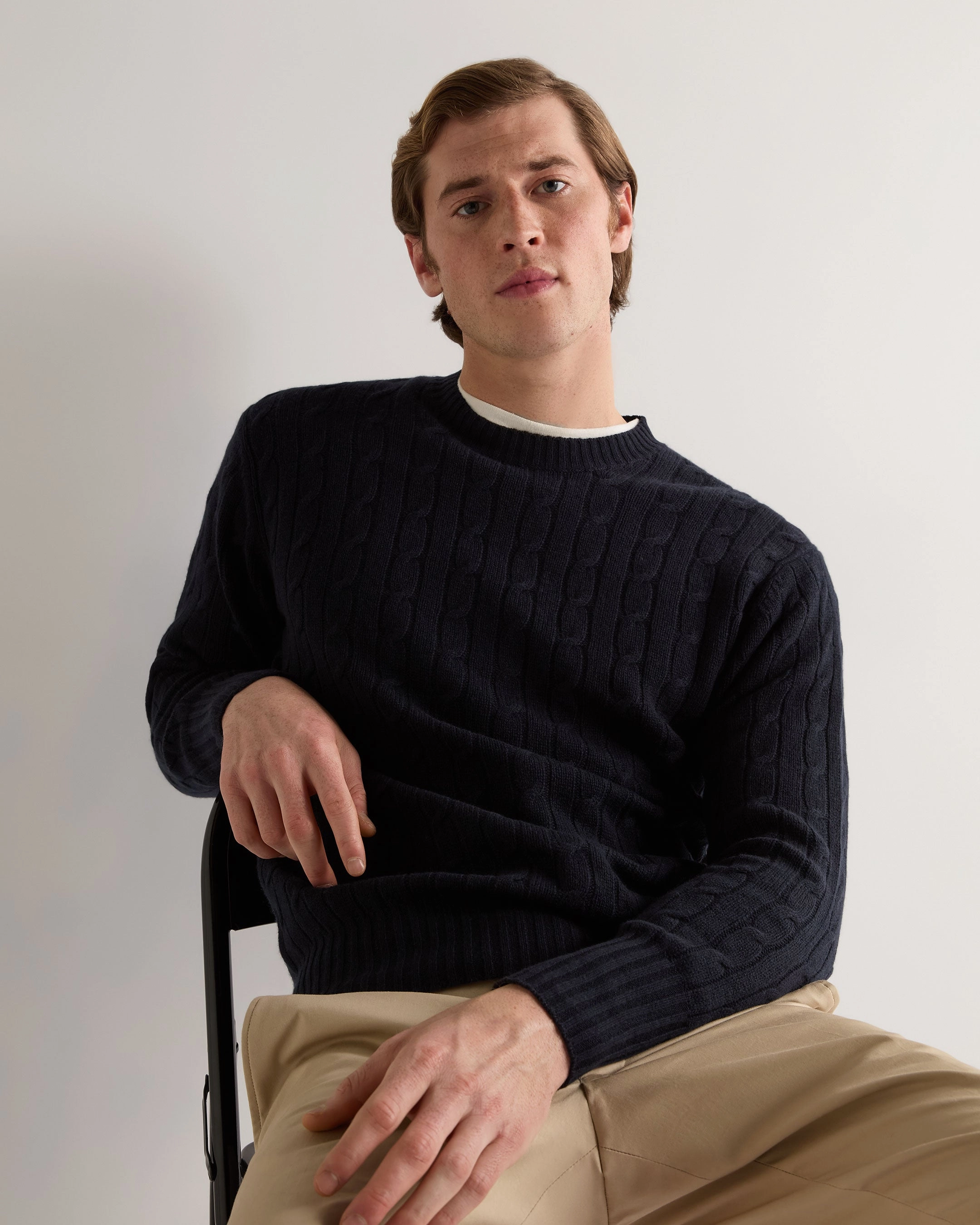 Special Steal Event Men'S Thames Cable Round Neck Cashmere Jumper Navy Blue