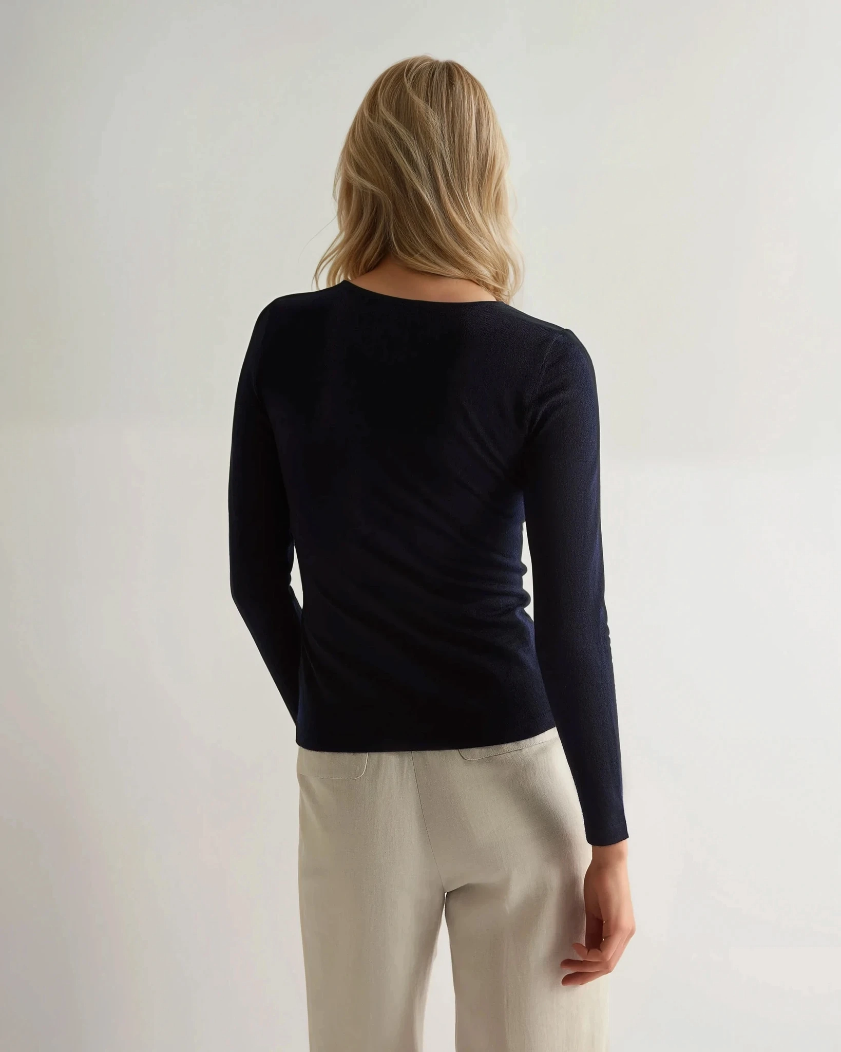 Weekend Flash Offer Clearance Sale Now Women'S Eden Superfine Cashmere Round Neck Top Navy Blue