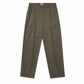 Sunspel Womens Pleated Chino Pale Khaki Shop Save Big Hot Pick Online
