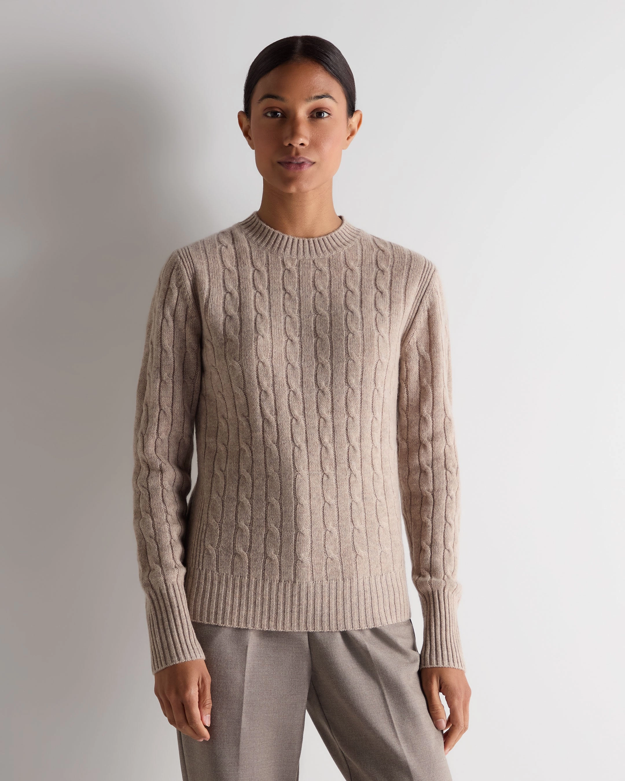 Save Today Event Big Price Drop Women'S Adelyn Cable Round Neck Cashmere Jumper Oatmeal Brown