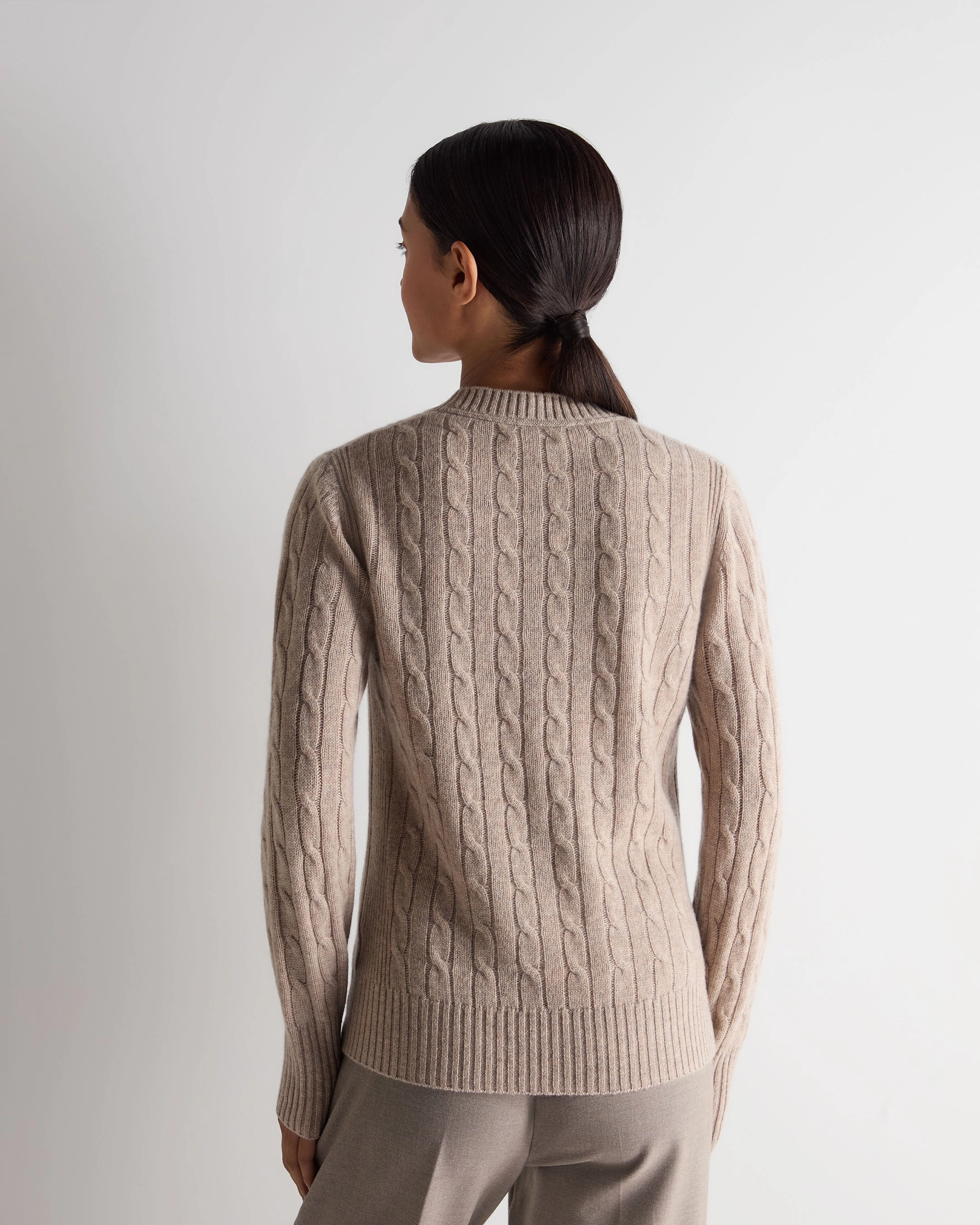 Women'S Adelyn Cable Round Neck Cashmere Jumper Oatmeal Brown Special Savings Today Special Steal Event