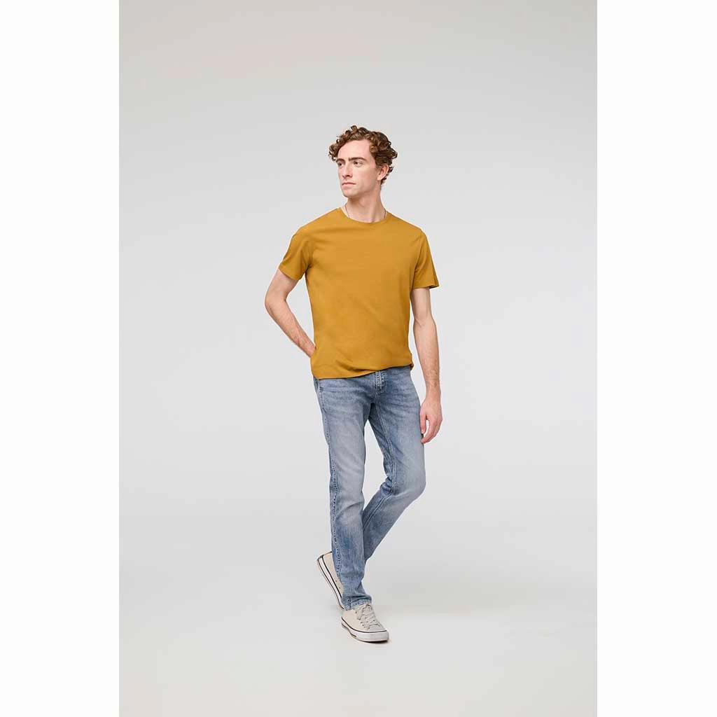 Limited Time Discount Trending Hot Deal Performance Denim | Slim Fit