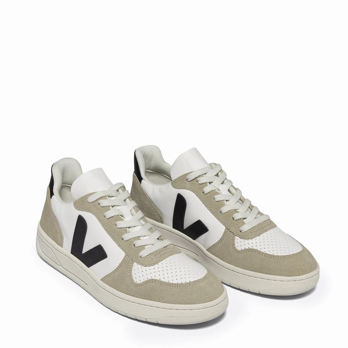 Save More Now Mega Online Discount Veja V-10  Extra White Black Sahara Trainer