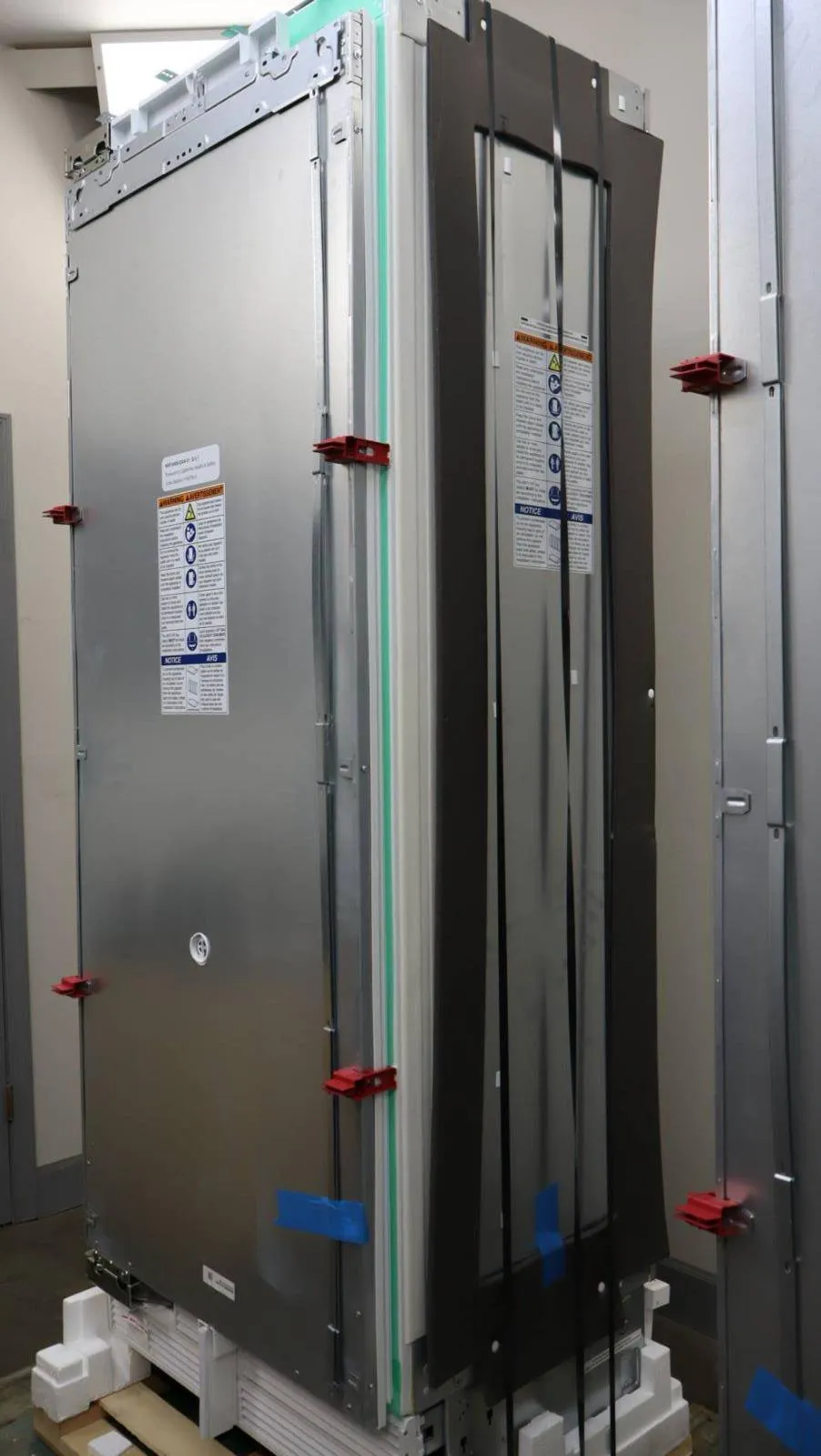 Thermador 60" PR Freedom Refrigerator   Freezer Columns T30IR905SP / T30IF905SP