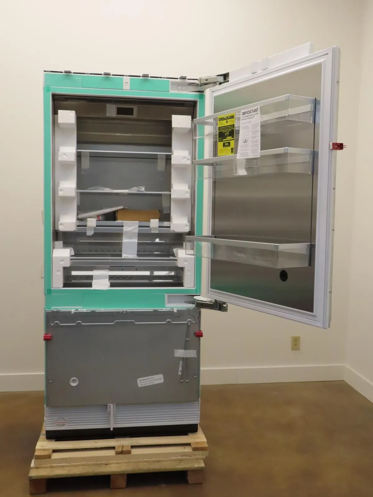 Thermador Freedom T36IB905SP 36" Custom Panel Ready Refrigerator Full Warranty