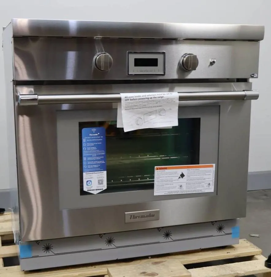 Thermador Pro Harmony 36" Freestanding Sapphire Series Induction Range PRI36LBHU