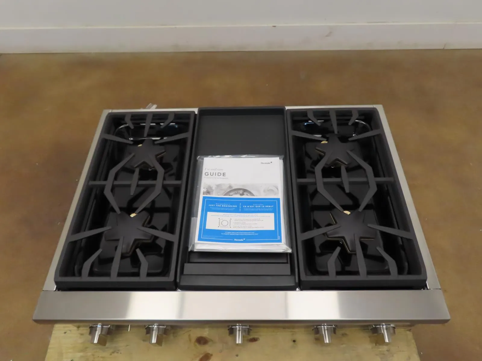 Thermador Professional Series PCG364WD 36" Rangetop 4 Star Burner Full Warranty