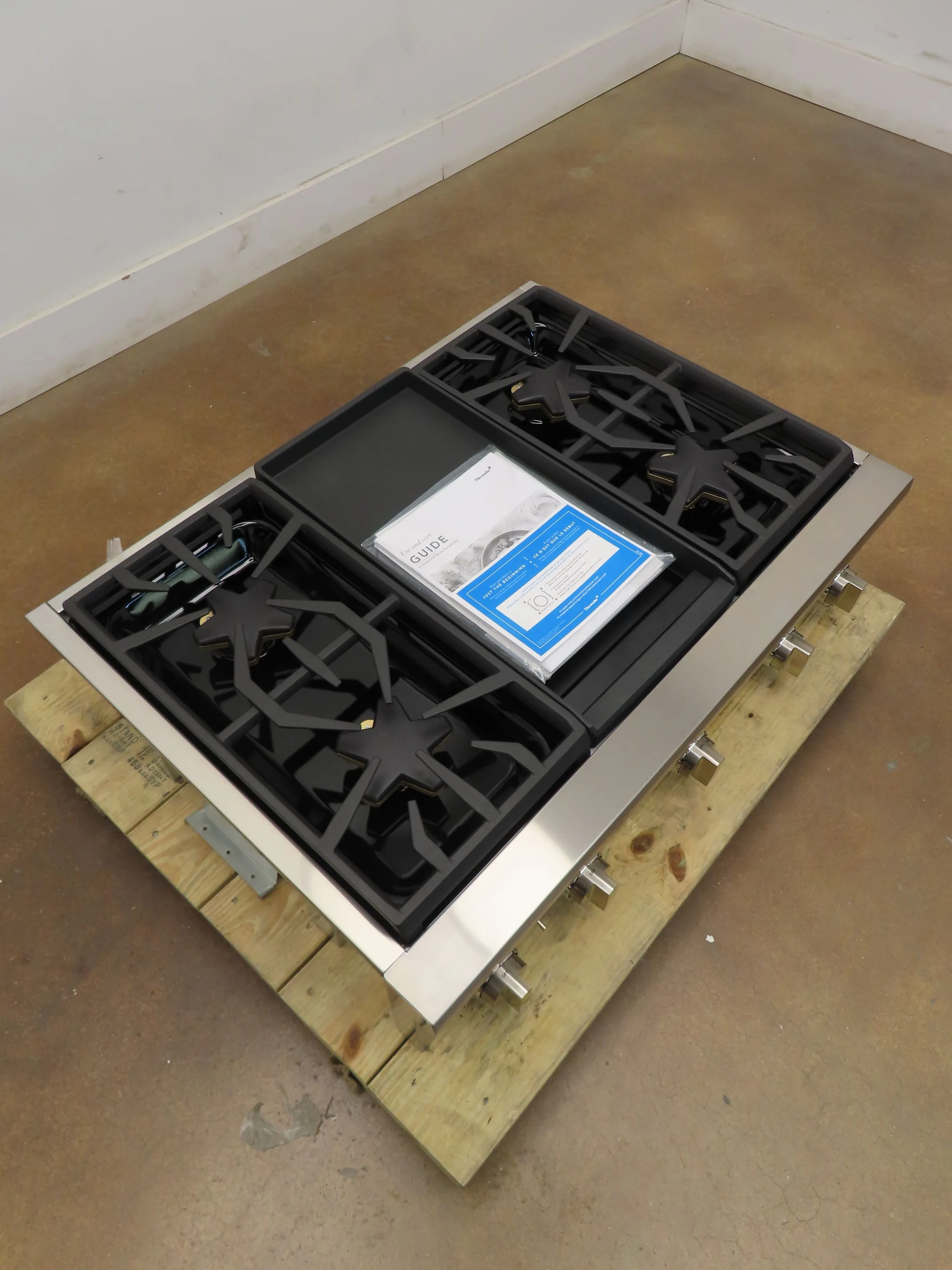 Thermador Professional Series PCG364WD 36" Rangetop 4 Star Burner Full Warranty