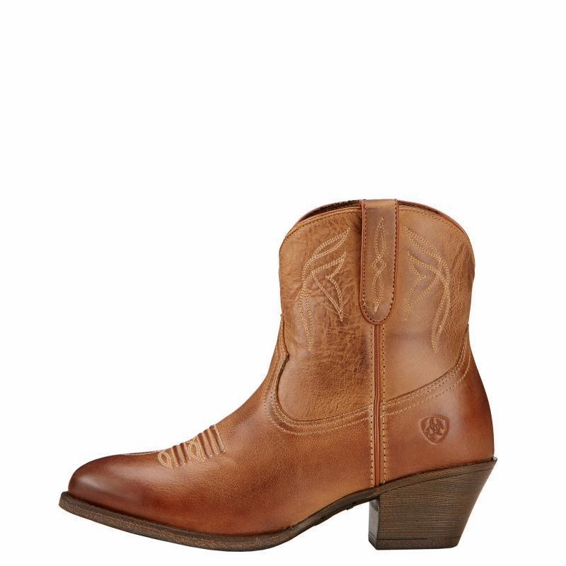 Mega Discount Event Dont Miss This Deal Ariat Darlin Ladies Western Ankle Boot - Burnt Sugar