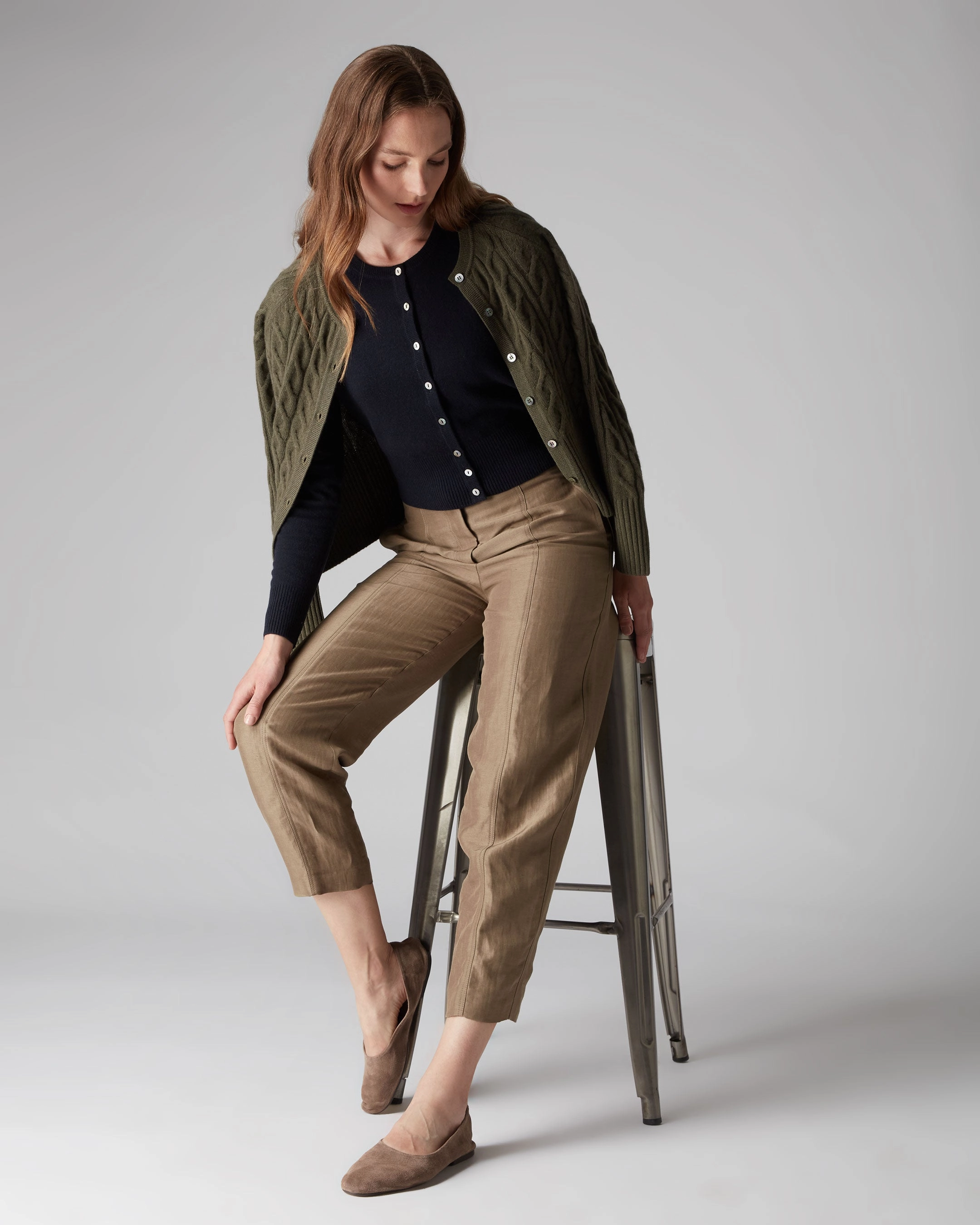 Save More Now Grab It Before Gone Women'S Ivy Cropped Cashmere Cardigan Navy Blue