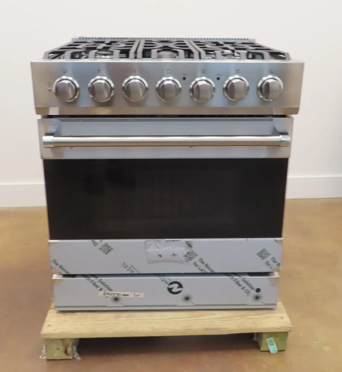 Viking 3 Series RVGR33025BSS 30" 5 Burners Freestanding Gas Range 2024 Model