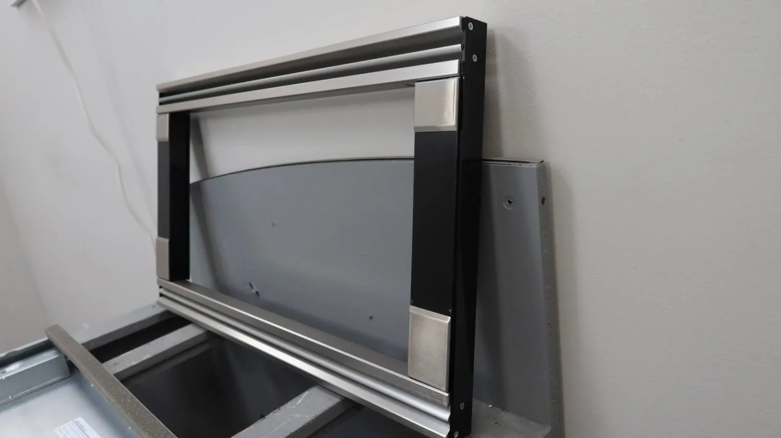 Viking 30 Inch Built-in Trim Kit Stainless Steel/Black RVMTK330SS