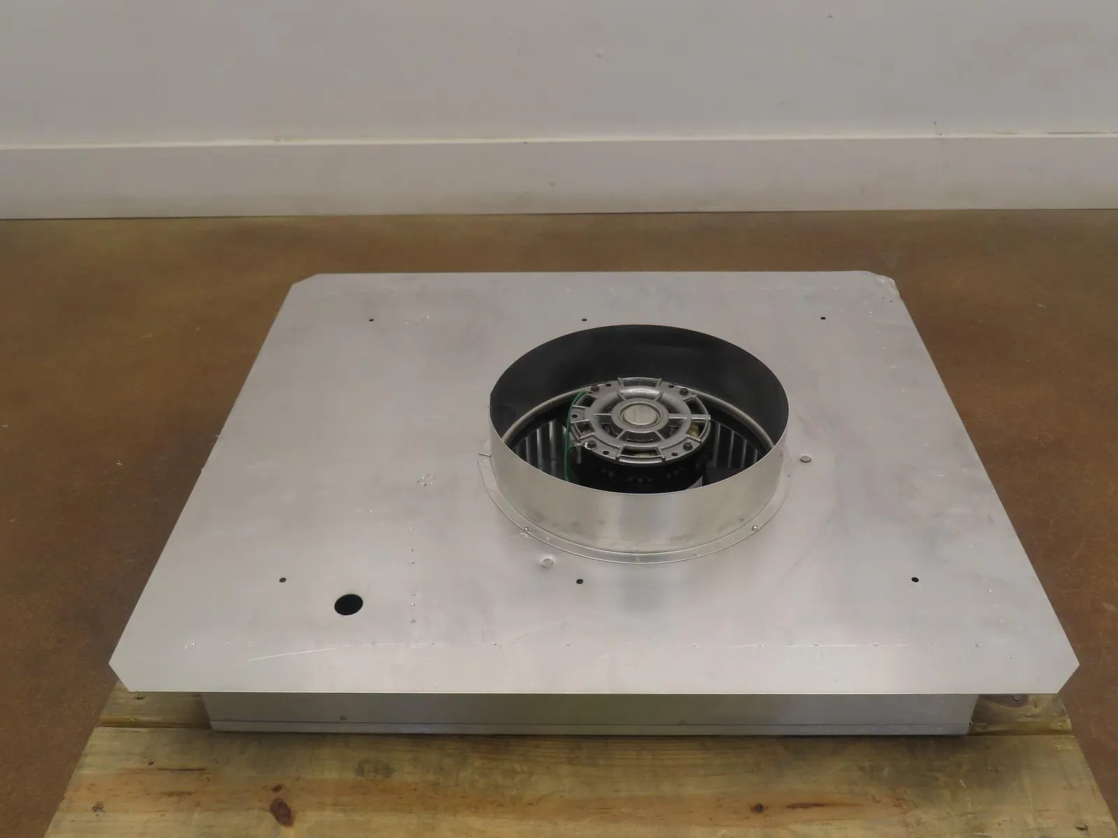 Viking 900 CFM External Blower DEV900