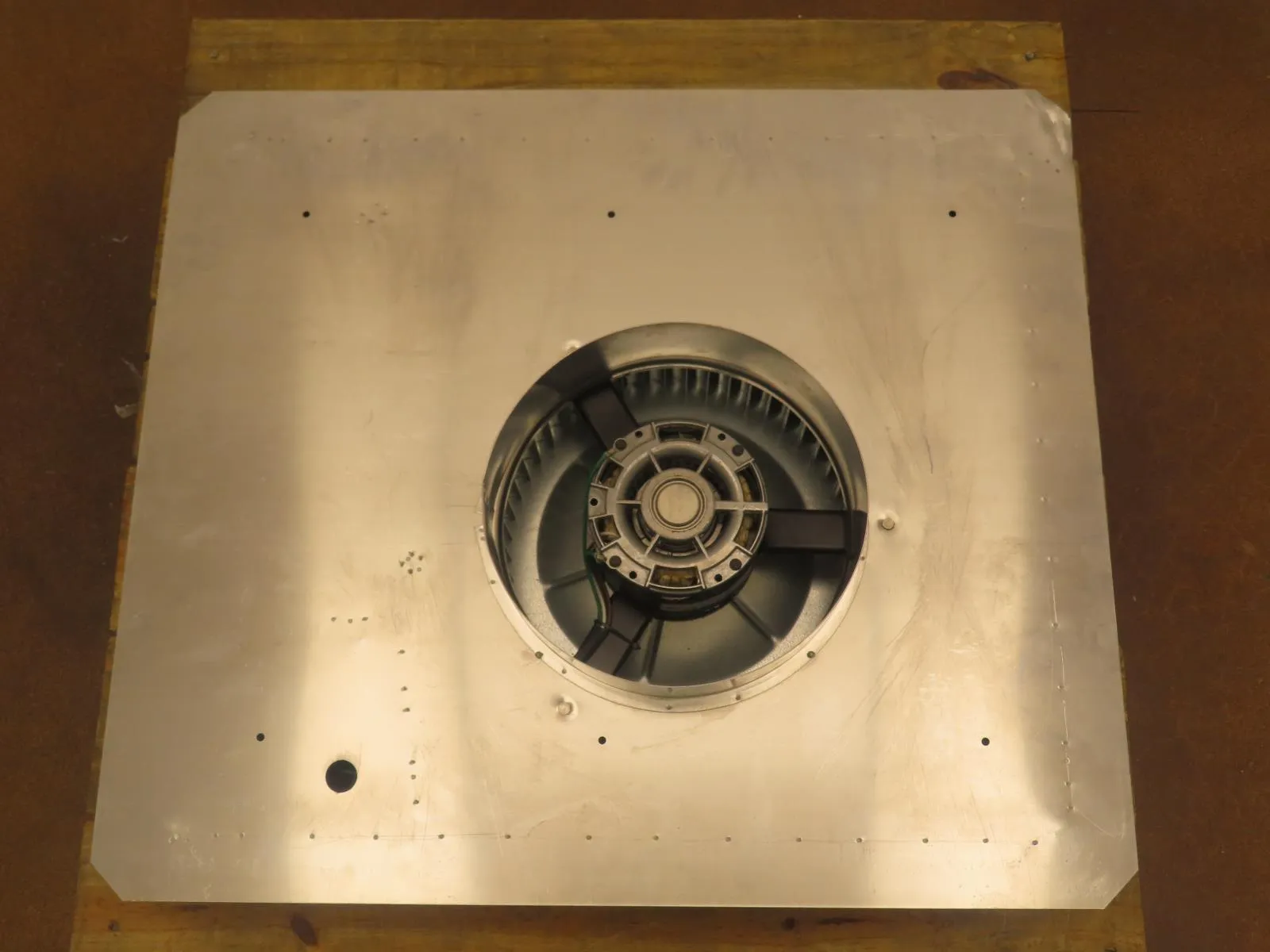 Viking 900 CFM External Blower DEV900