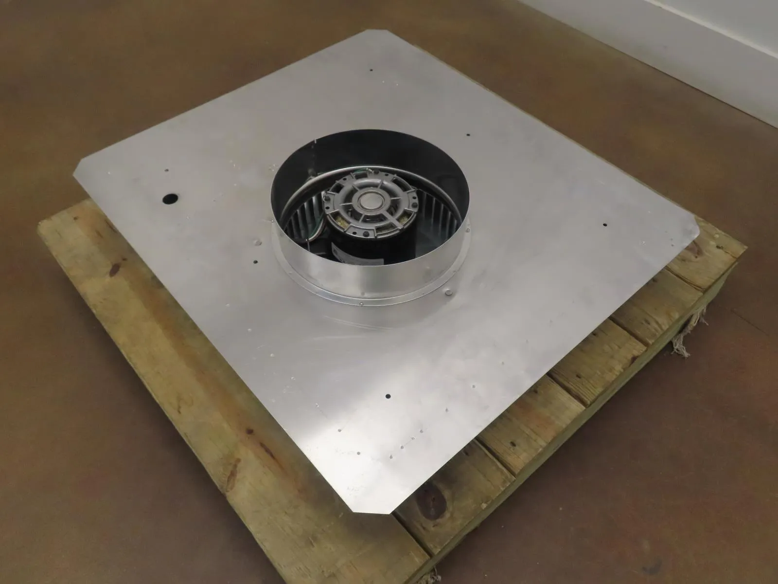 Viking 900 CFM External Blower DEV900
