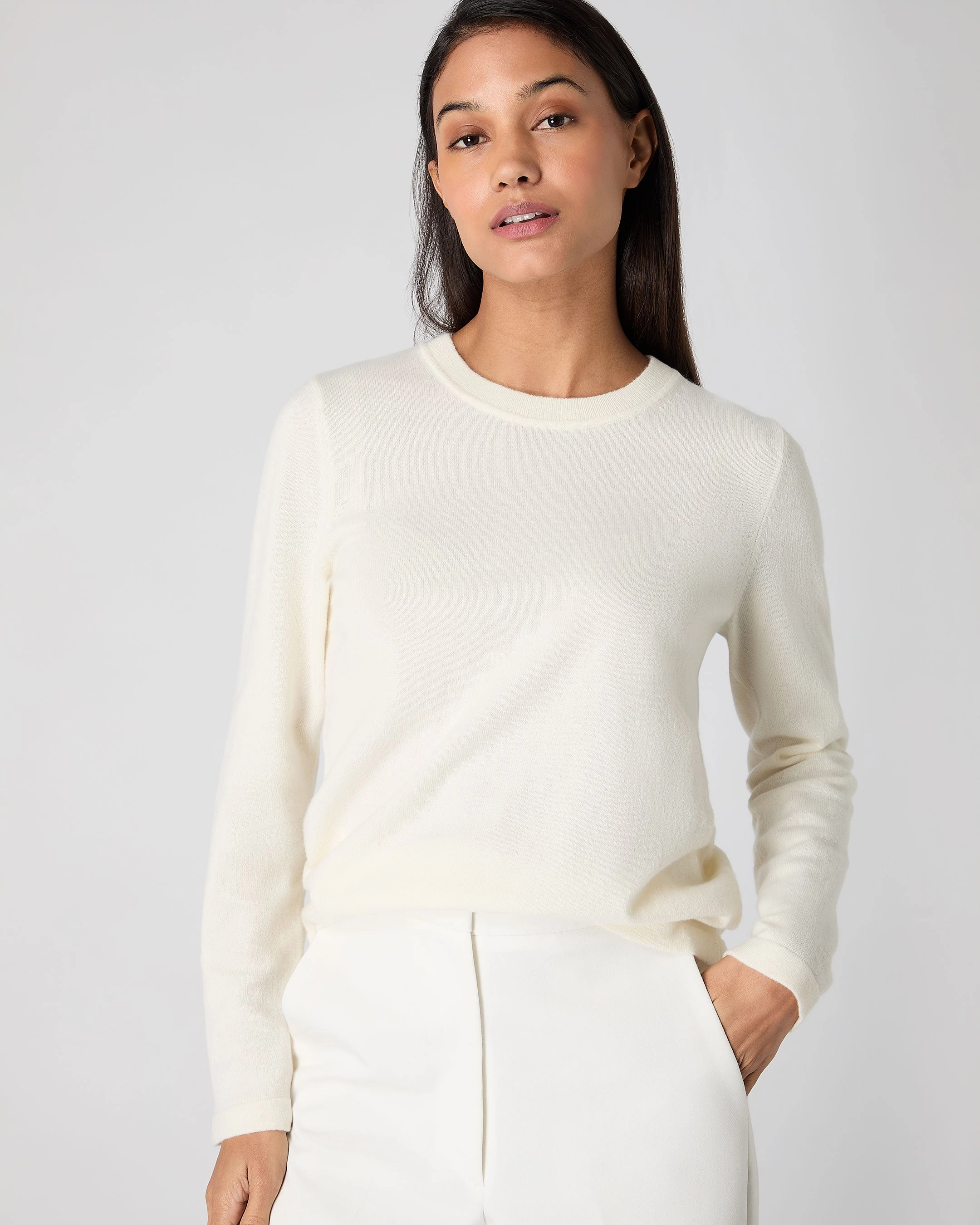 Women'S Hallie Round Neck Cashmere Jumper New Ivory White Hot Offer Frenzy