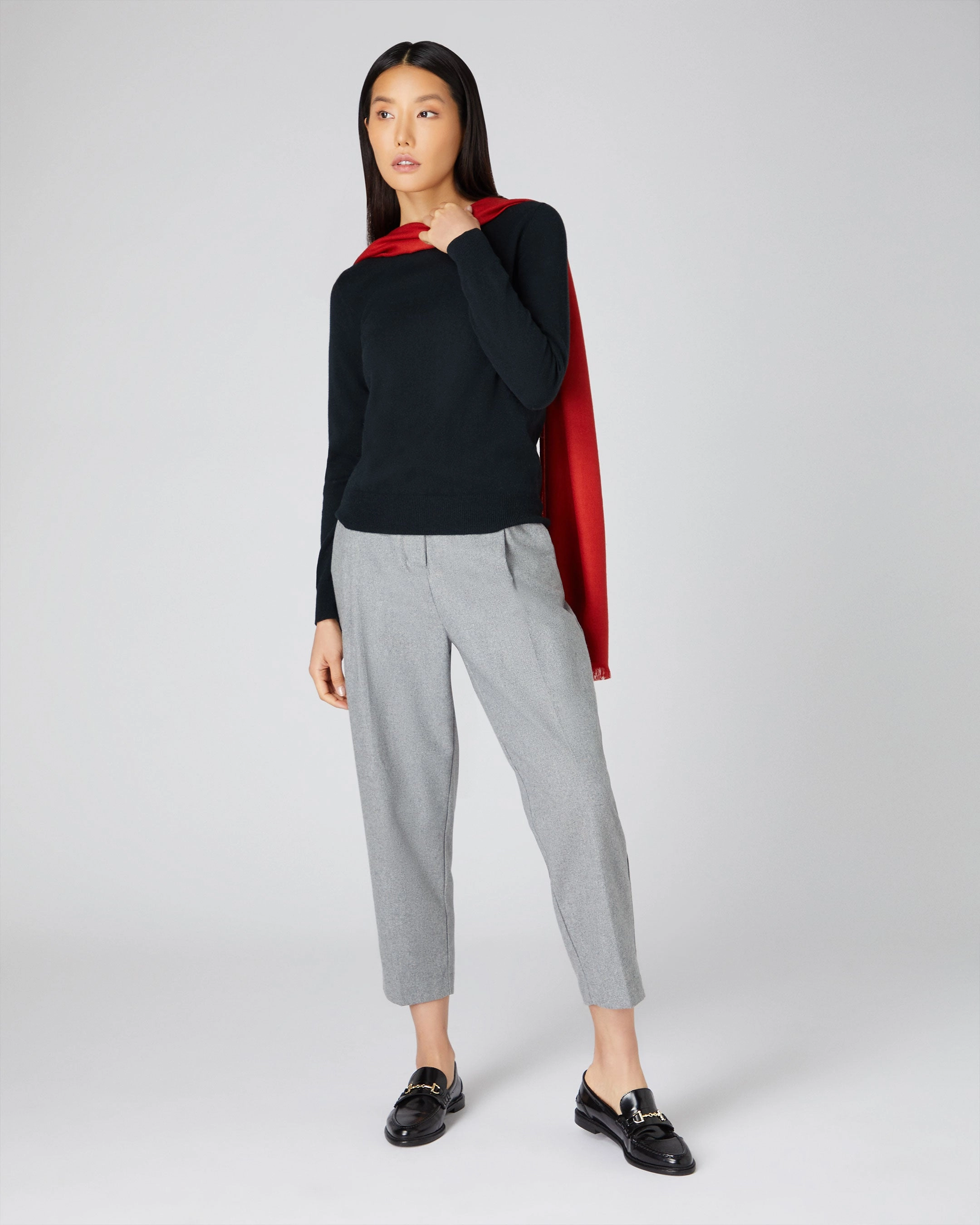Today Only Discount Limited Stock Alert Women'S Evie Classic Round Neck Cashmere Jumper Black