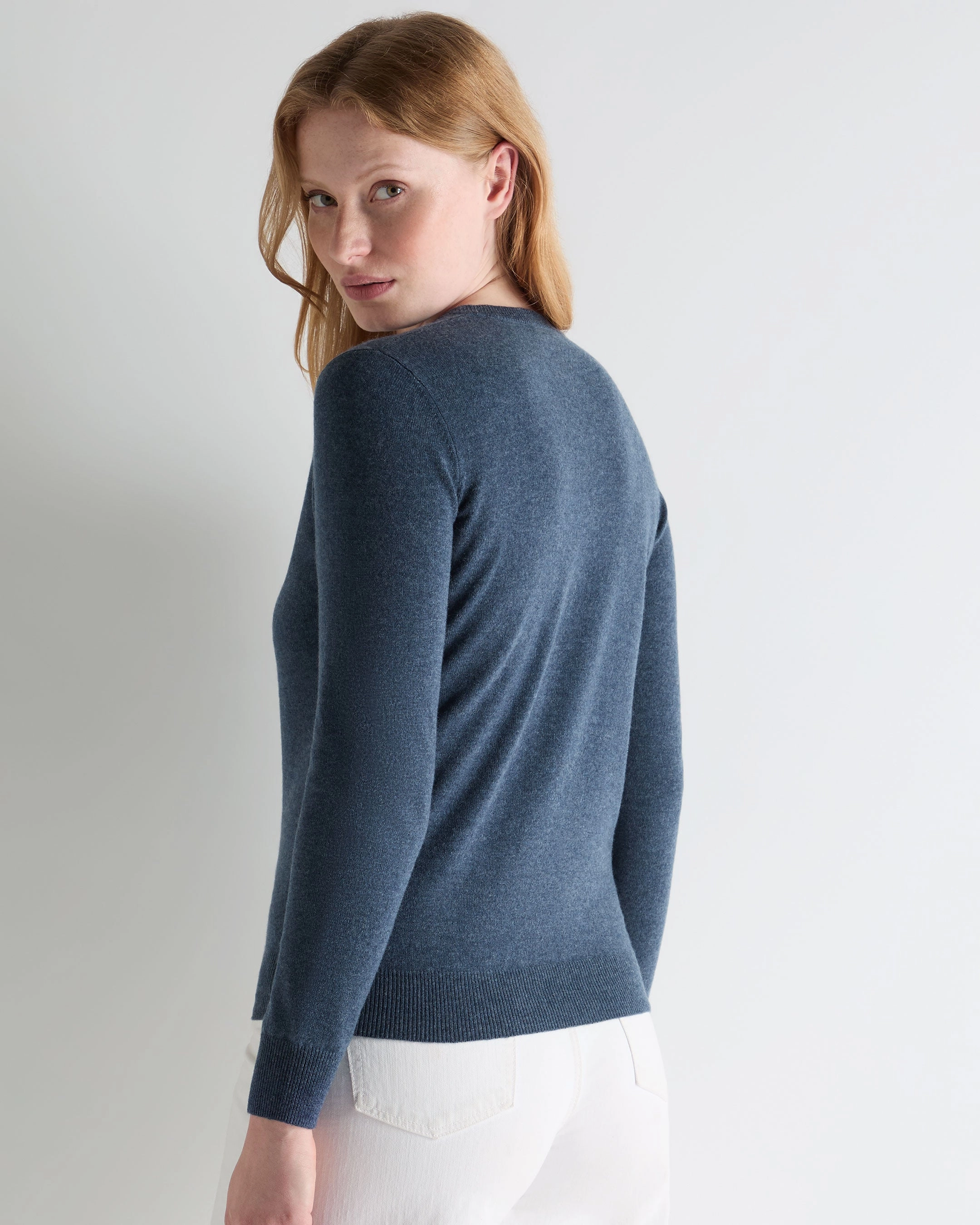 Women'S Evie Classic Round Neck Cashmere Jumper Light Denim Blue Exclusive Online Discount MustShop Sale