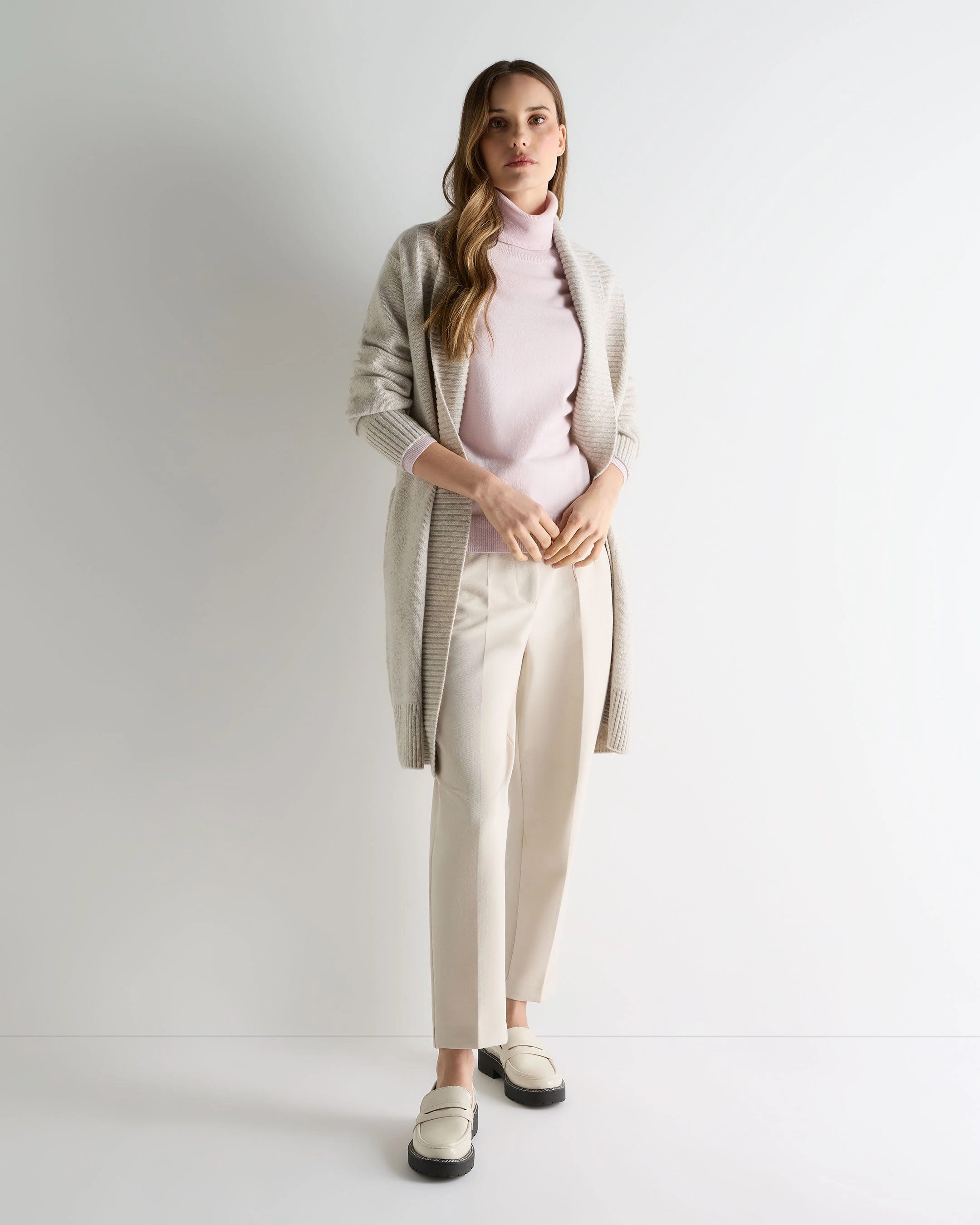 Shop the Best Deals Women'S Luna Roll Neck Cashmere Jumper Chalk Pink