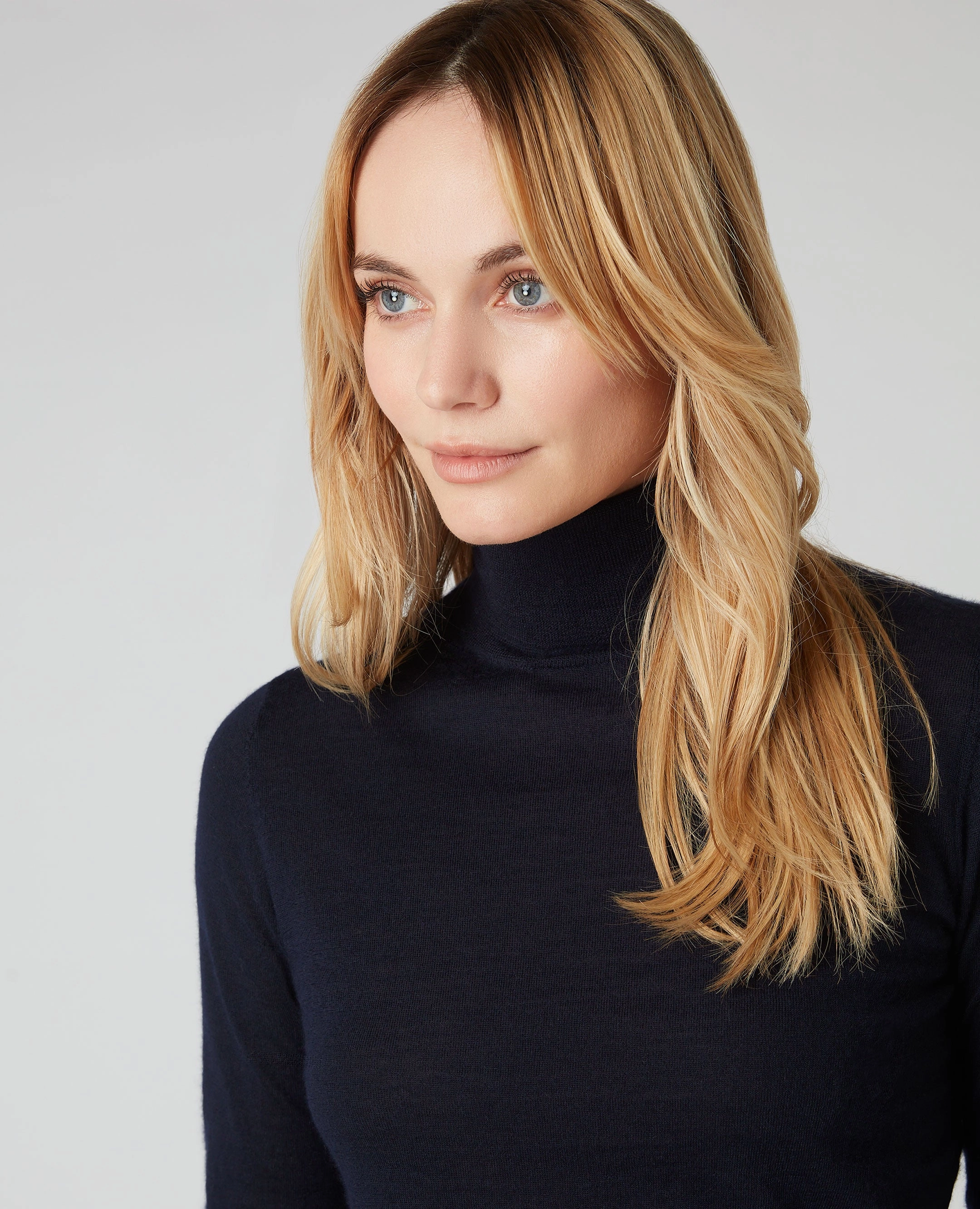 Limited Time Steal Women'S Margot Superfine Cashmere Roll Neck Jumper Navy Blue