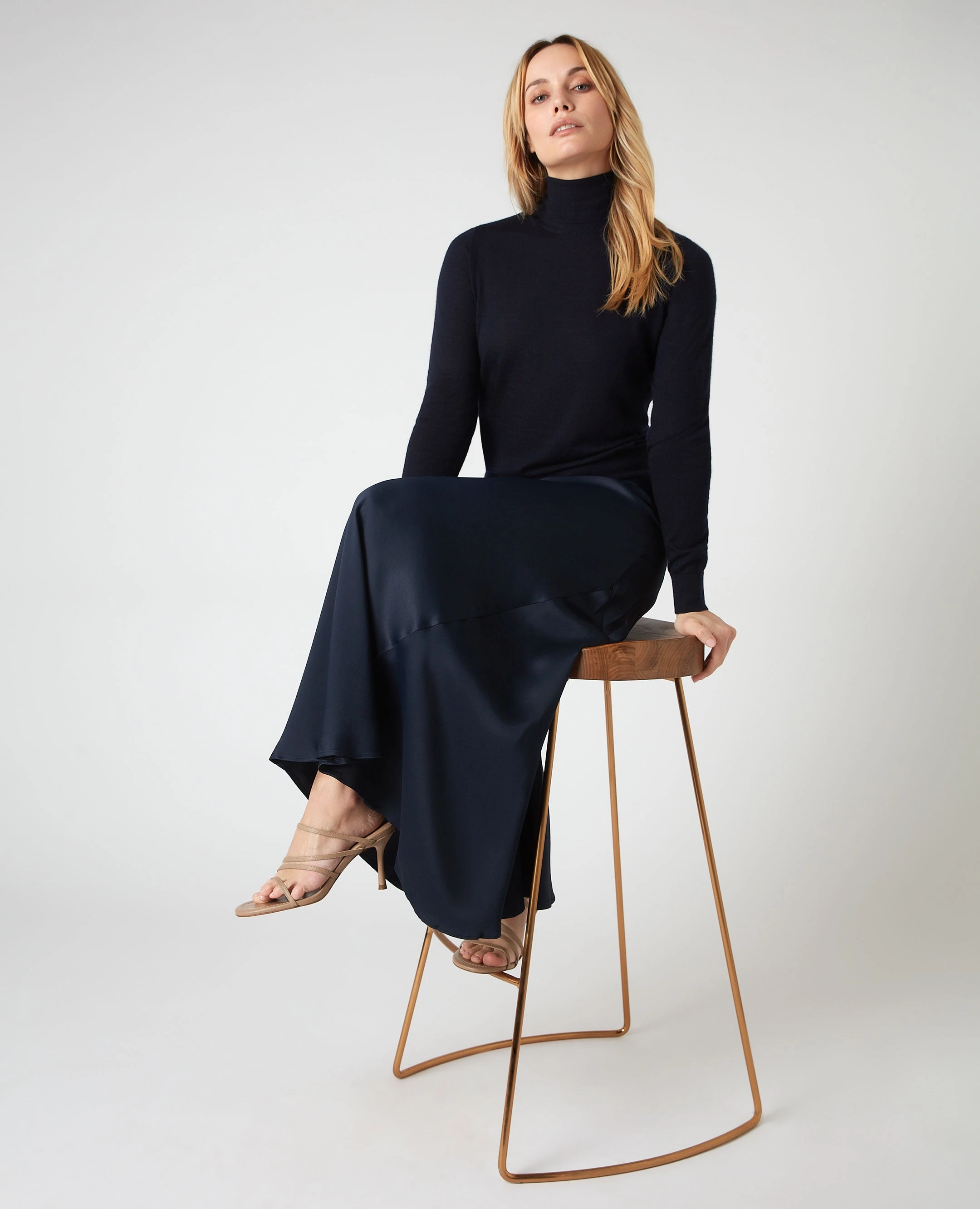 Women'S Margot Superfine Cashmere Roll Neck Jumper Navy Blue Hot Picks Today