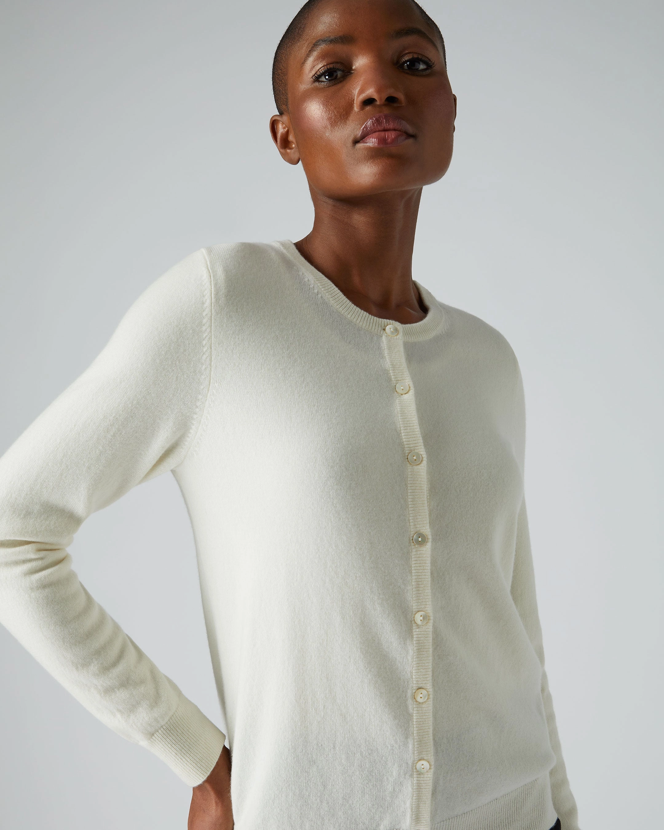 Hot Offer Ending Soon Women'S Olivia Round Neck Cashmere Cardigan New Ivory White
