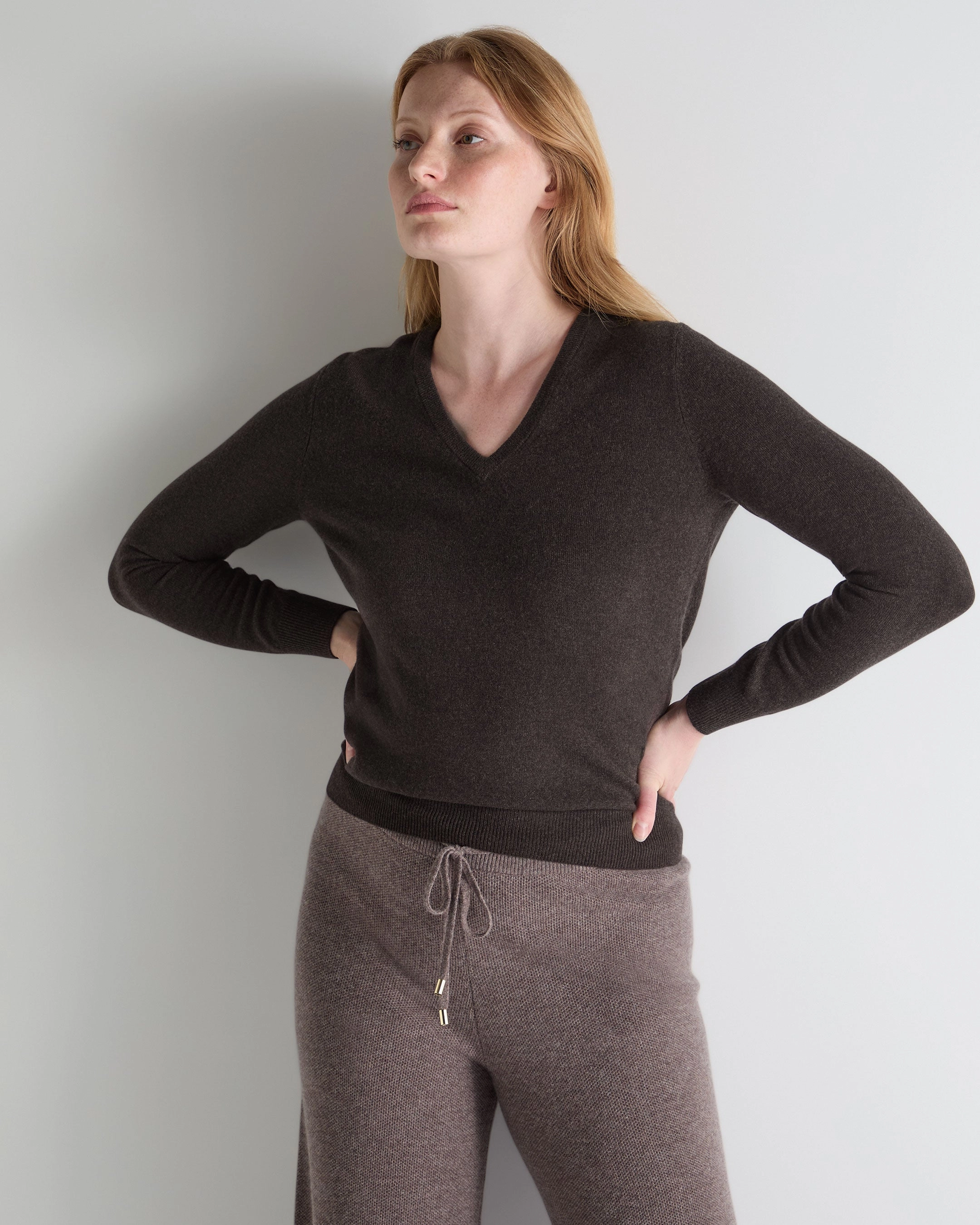 Women'S Phoebe V Neck Cashmere Jumper Chocolate Brown Trending Now Discount Save Big Today